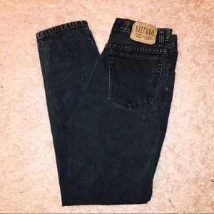 Vintage AF High Waisted Mom Jeans!